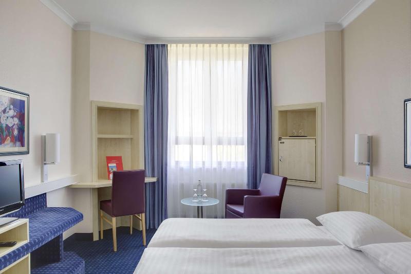 B&B Hotel Kassel-Wilhelmshohe galeri fotoğrafı