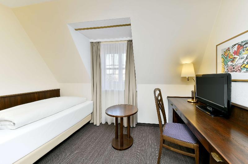 elaya hotel noerdlingen, Trademark by Wyndham fotoğrafı