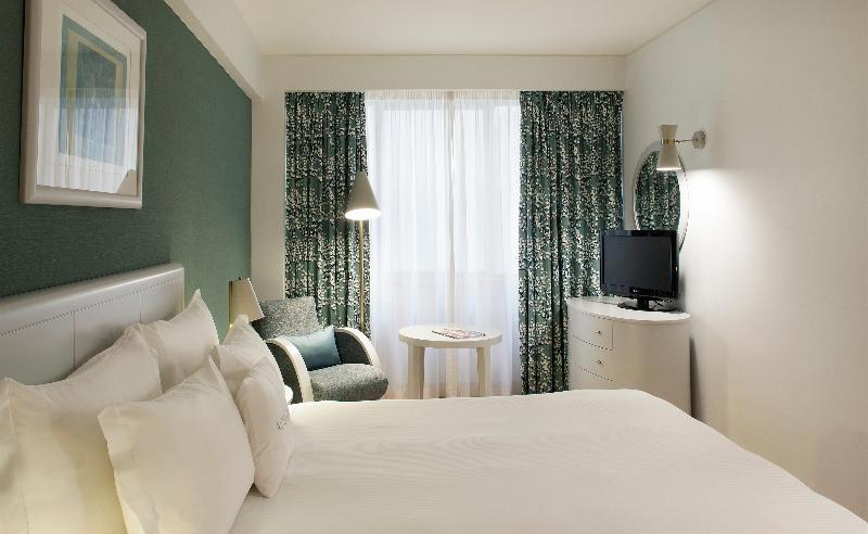 Altis Suites