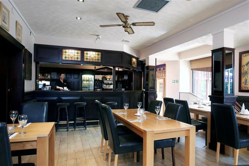 Lovat Hotel