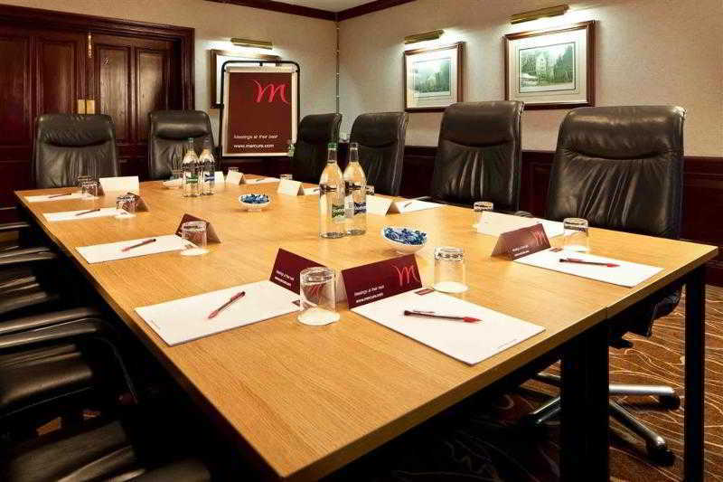 Mercure Livingston Hotel