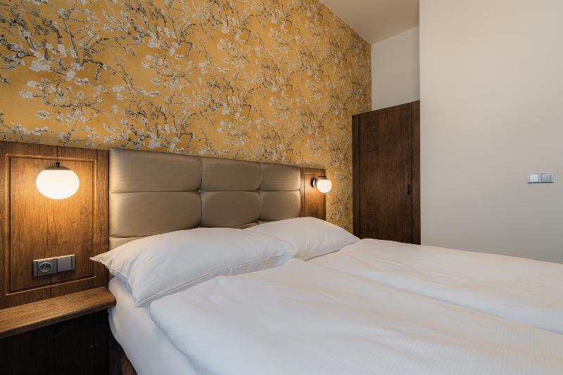Ea Hotel Victoria