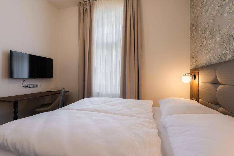 Ea Hotel Victoria