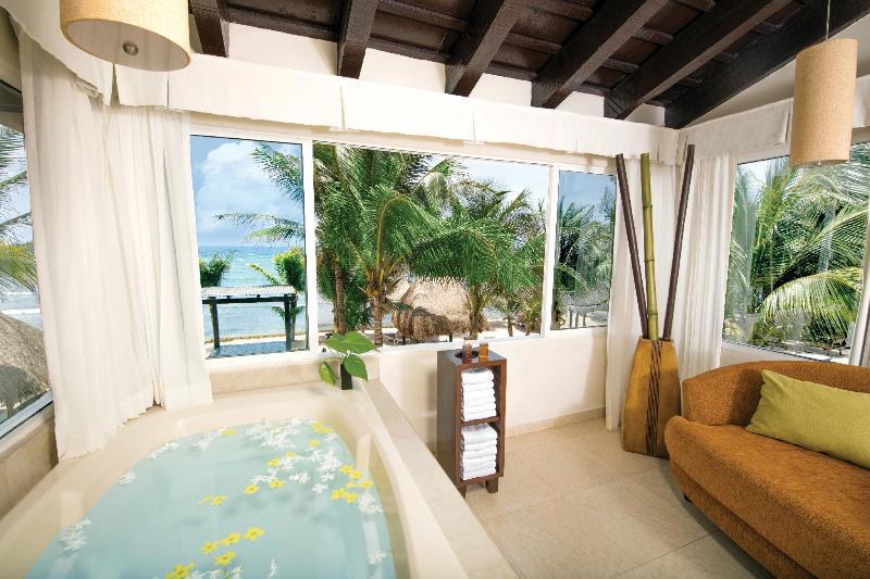 Hidden Beach Resort Au Naturel Adults Only, Catamarán, Cenote & More Inclusive