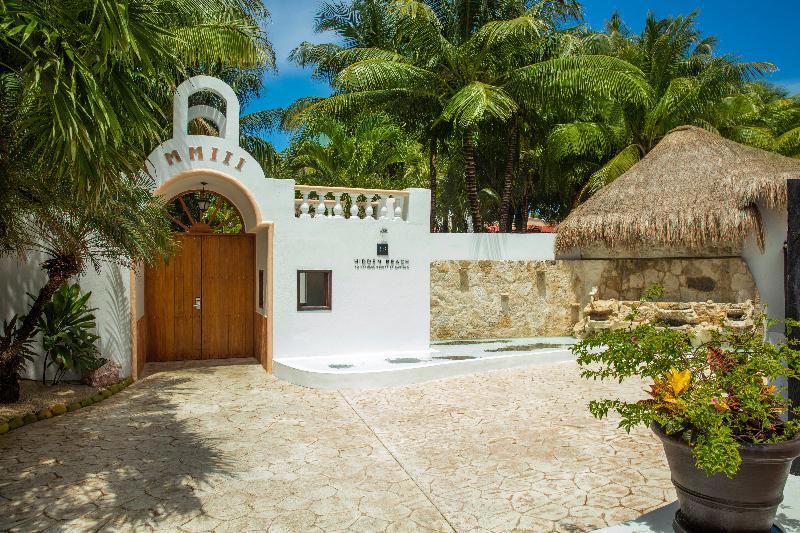 Hidden Beach Resort Au Naturel Adults Only, Catamarán, Cenote & More Inclusive