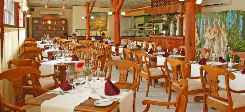 Hidden Beach Resort Au Naturel Adults Only, Catamarán, Cenote & More Inclusive