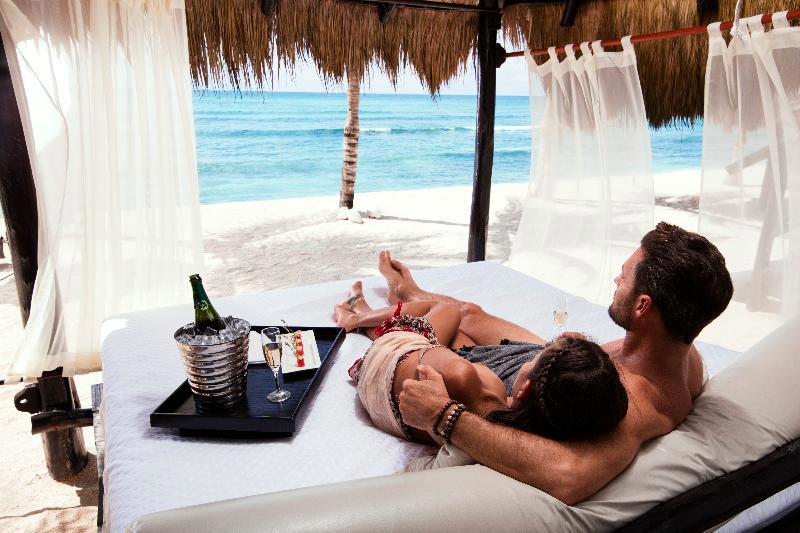 Hidden Beach Resort Au Naturel Adults Only, Catamarán, Cenote & More Inclusive