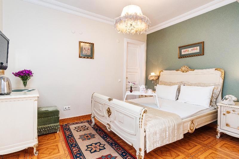 Alzer Hotel - Special Class