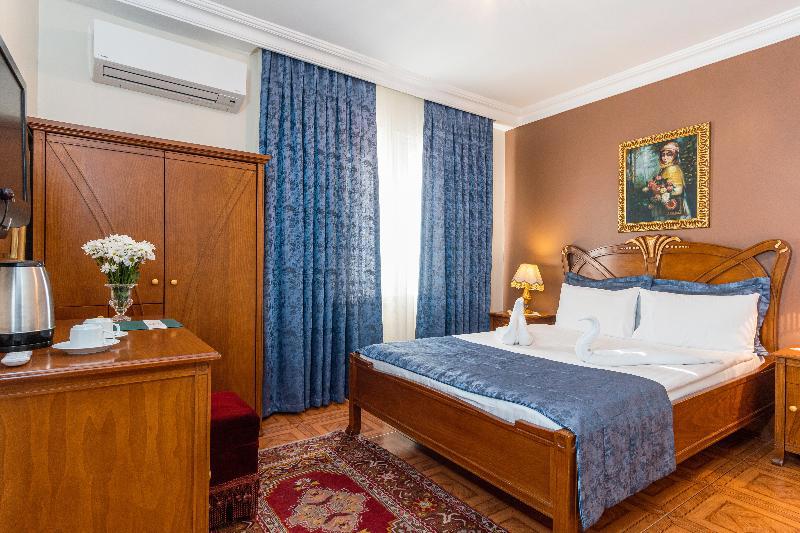 Alzer Hotel - Special Class