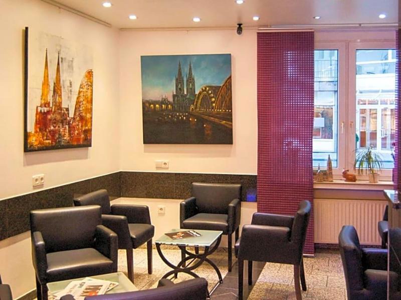 Breslauer Hof Am Dom galeri fotoğrafı