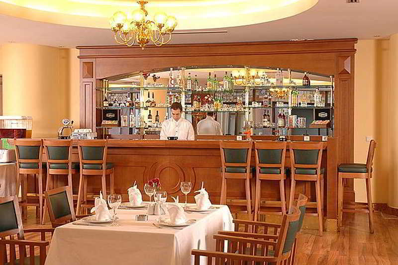 Taksim Metropark Hotel