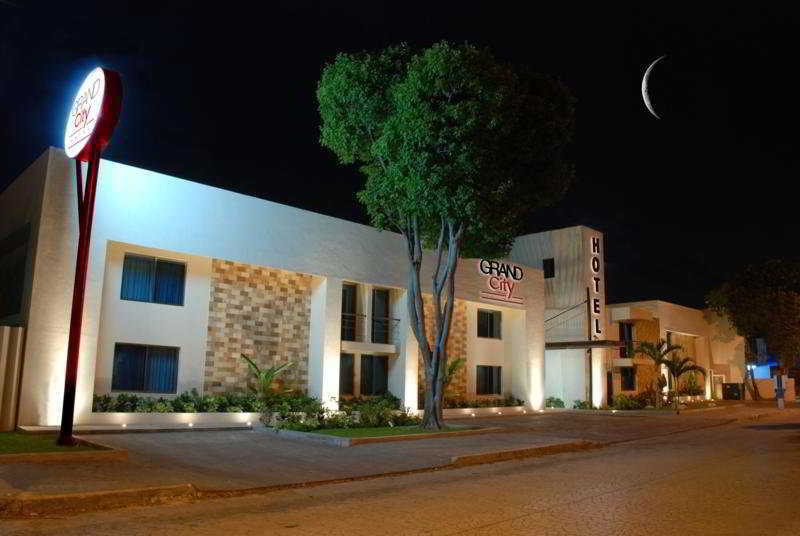 Grand City Hotel - Near Market 28