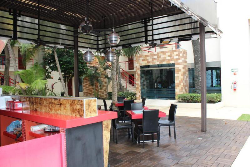 Grand City Hotel - Near Market 28