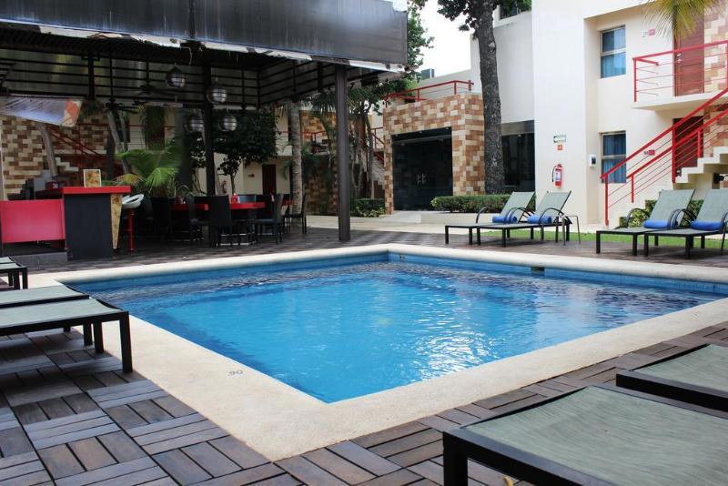 Grand City Hotel - Near Market 28