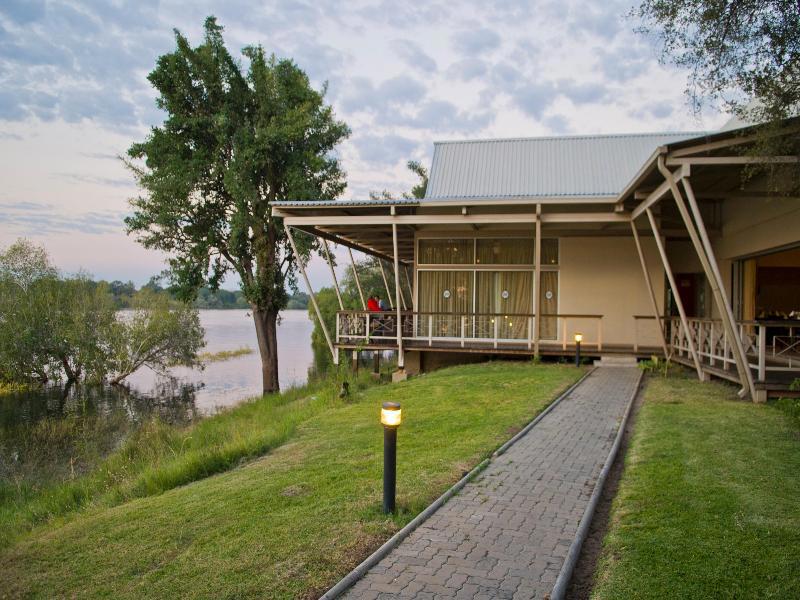 Protea Hotel By Marriott Zambezi River Lodge