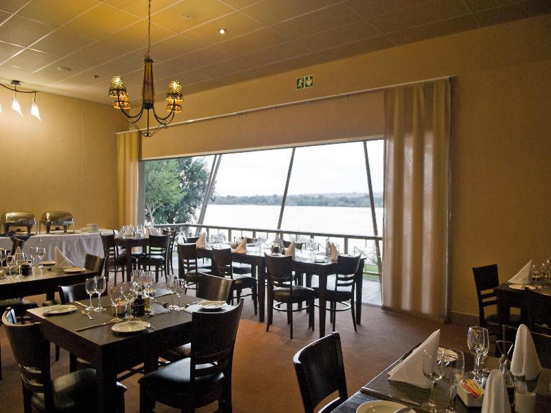 Protea Hotel By Marriott Zambezi River Lodge