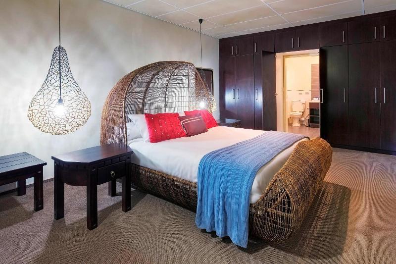 Protea Hotel By Marriott Zambezi River Lodge