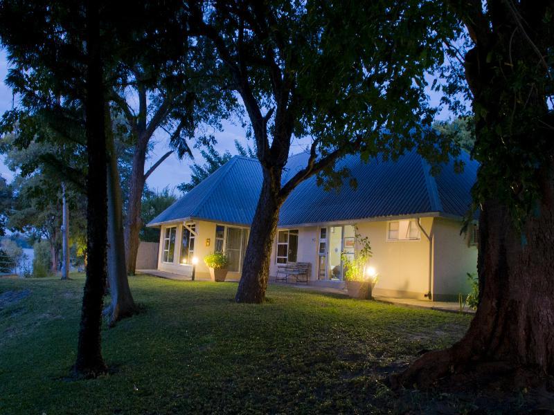 Protea Hotel By Marriott Zambezi River Lodge