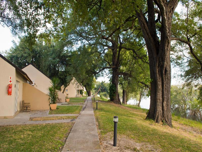 Protea Hotel By Marriott Zambezi River Lodge