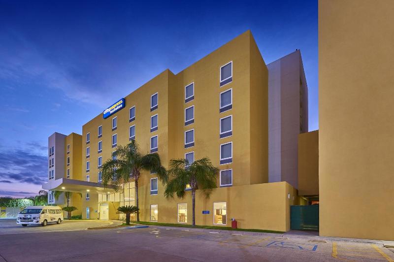 City Express Mazatlan