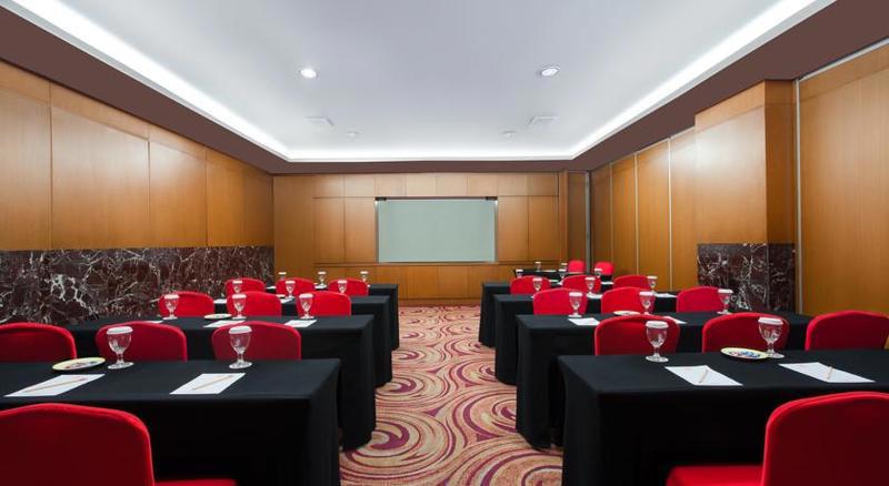 Ibis Semarang Simpang Lima