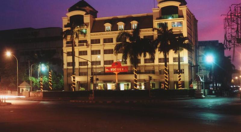 Metro Park View Hotel Kota Lama Semarang