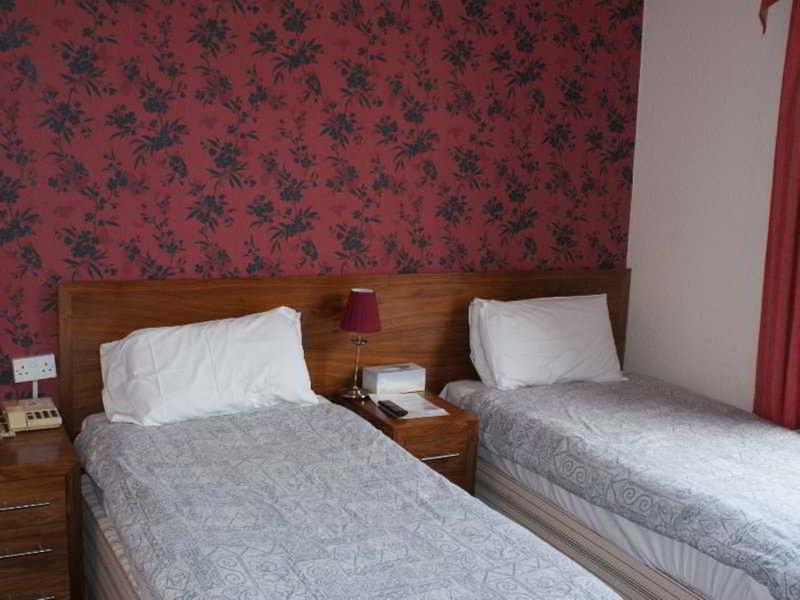 Kirkdale Hotel