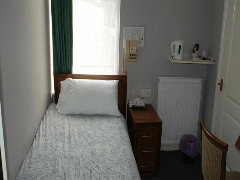 Kirkdale Hotel