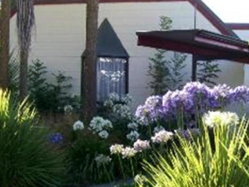 Gothic Heights Motel