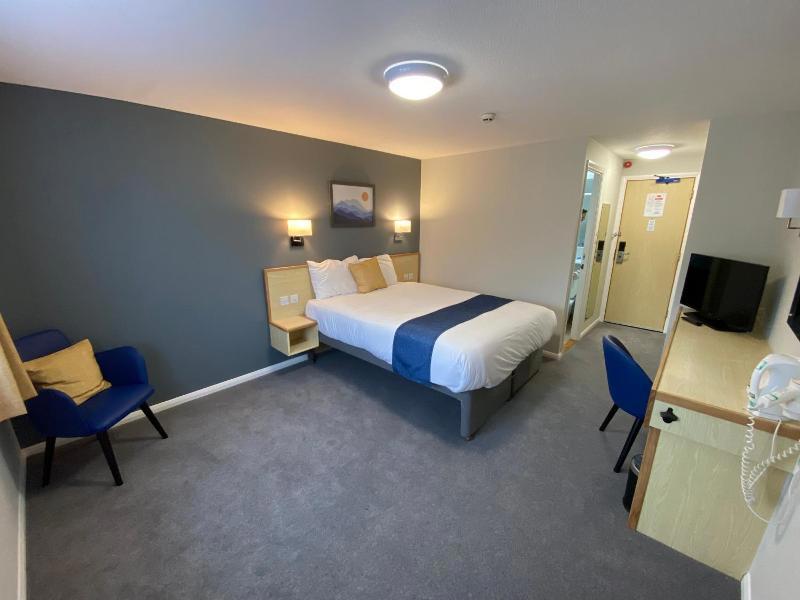 Days Inn By Wyndham Sedgemoor M5