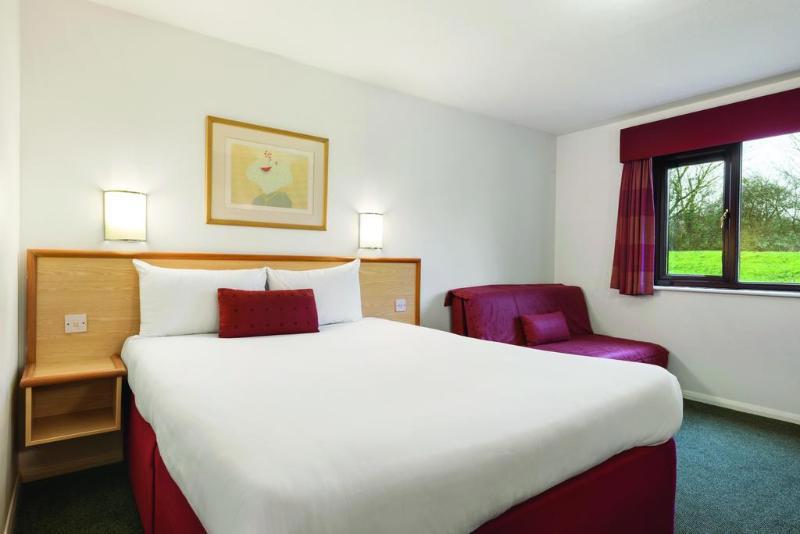Days Inn By Wyndham Sedgemoor M5