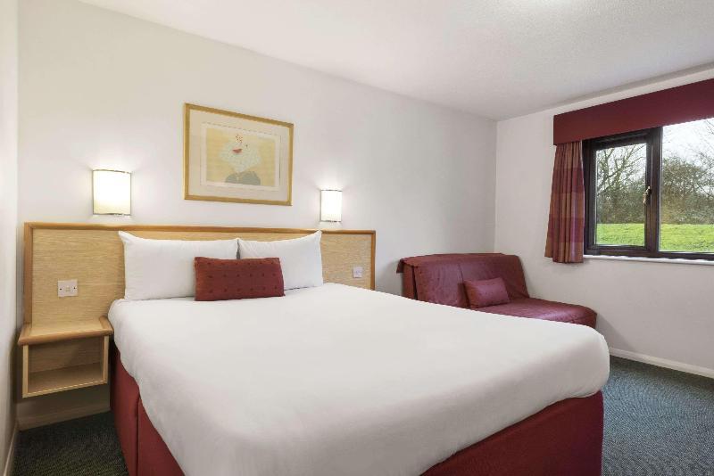 Days Inn By Wyndham Sedgemoor M5
