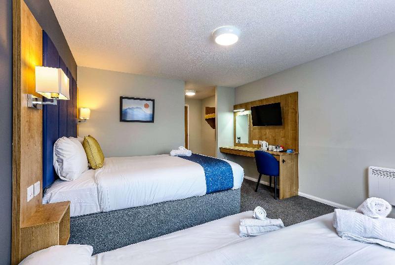 Days Inn By Wyndham Warwick North M40