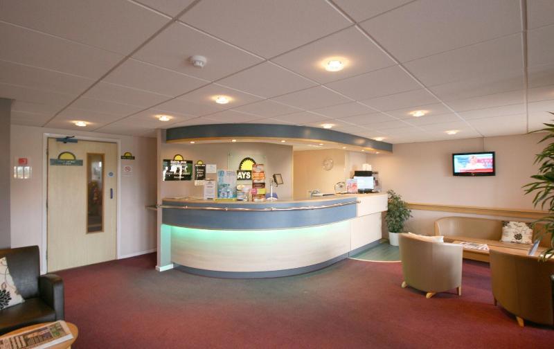 Days Inn By Wyndham Bradford M62