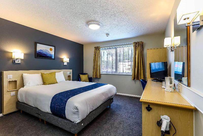 Days Inn By Wyndham Fleet M3