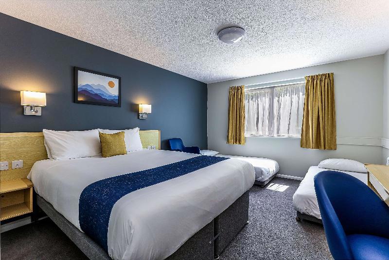 Days Inn By Wyndham Fleet M3