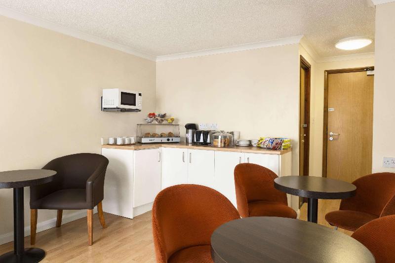 Days Inn By Wyndham Leicester Forest East M1