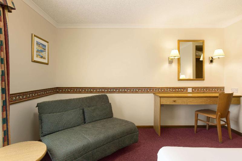 Days Inn By Wyndham Leicester Forest East M1