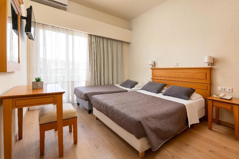 City Plus Rhodes Hotel galeri fotoğrafı