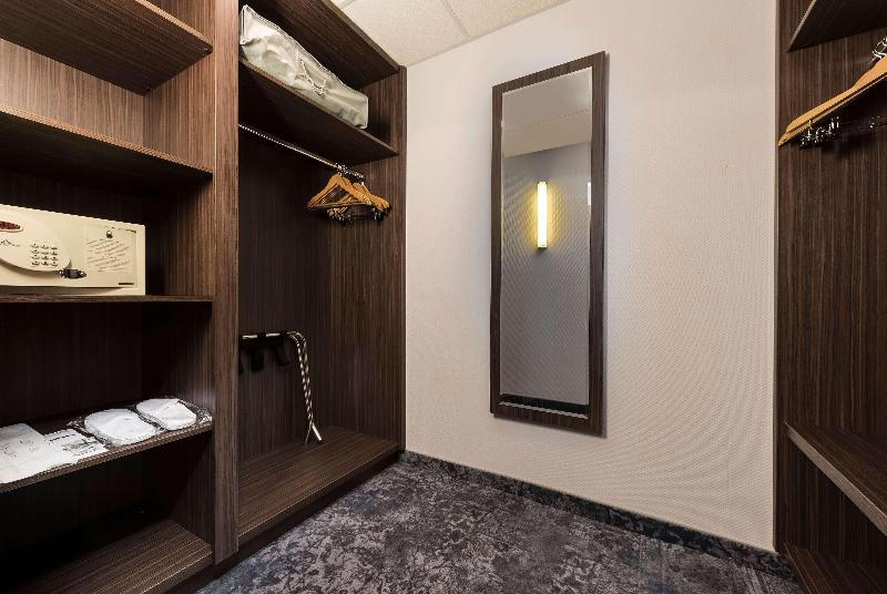 Wyndham Koeln galeri fotoğrafı