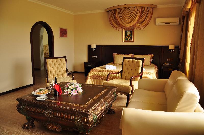 Eser Diamond Hotel & Convention Centre