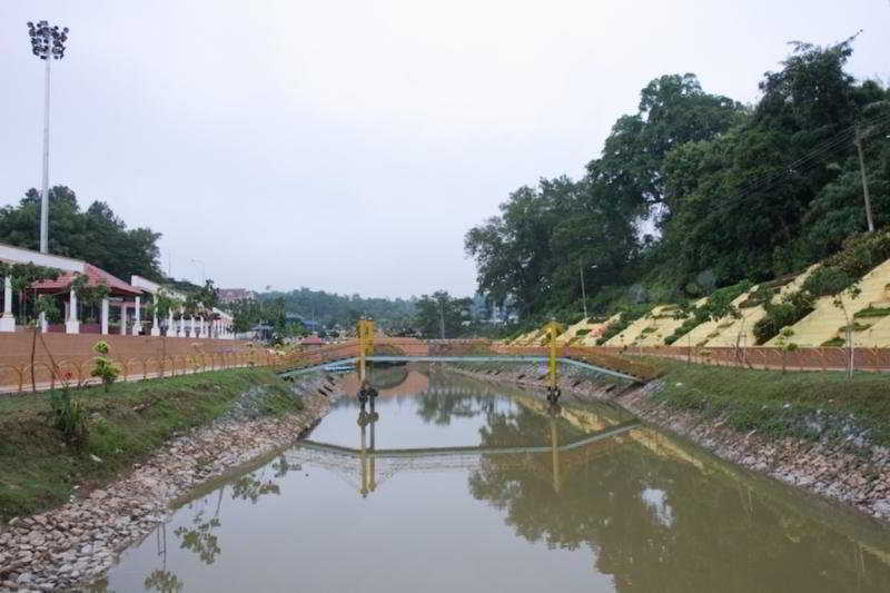 Lipis Plaza Hotel