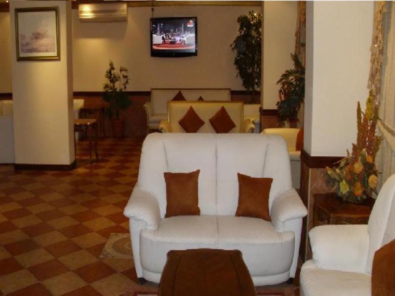 Awal Hotel