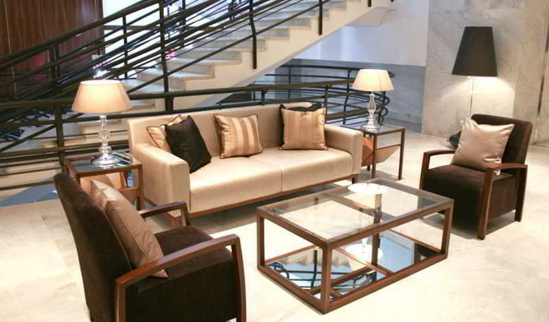 El Aurassi Hotel