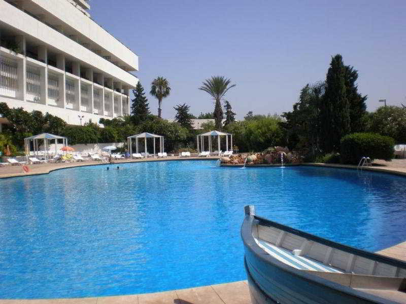 El Aurassi Hotel