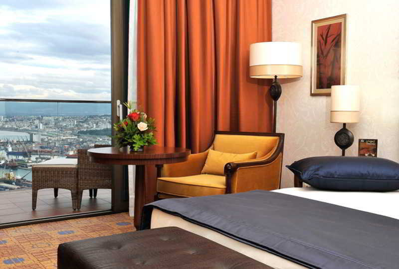 El Aurassi Hotel