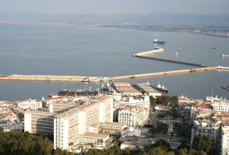 El Aurassi Hotel
