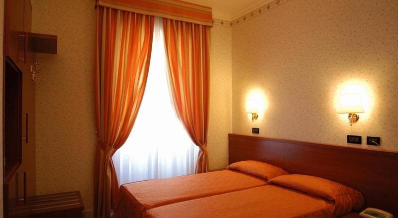 Hotel Dina galeri fotoğrafı