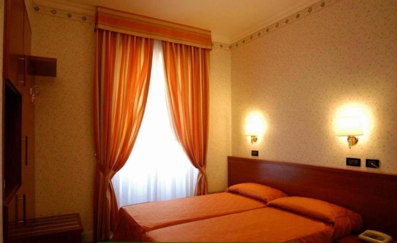 Hotel Dina galeri fotoğrafı