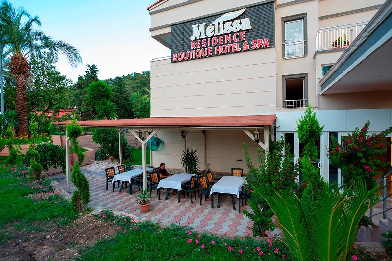 Rich Melissa Hotel